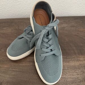 Lucky Brand Blue Gray Fashion Sneakers Shoes 8.5